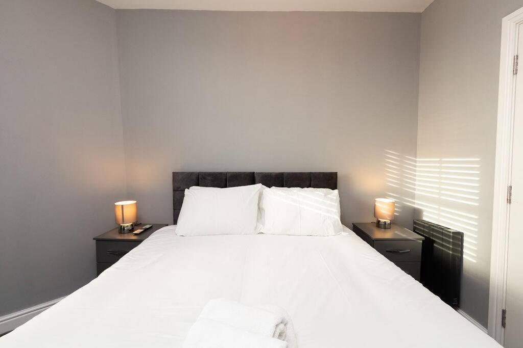 Lavish 2Bed Apartment In The Heart Of Birkenhead Exteriér fotografie